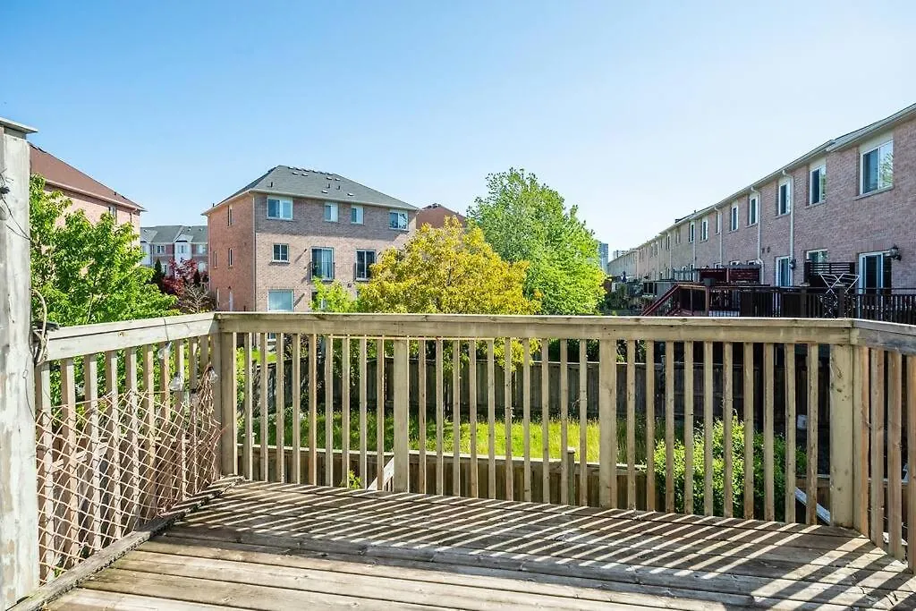 Beautiful Townhouse In Toronto Διαμέρισμα